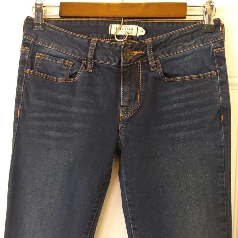 Bullhead black blue dart wash five pocket skinny jeans